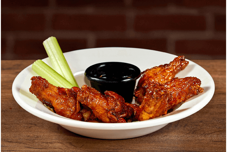 FRIDAYS SIGNATURE WHISKEY-GLAZE WINGS