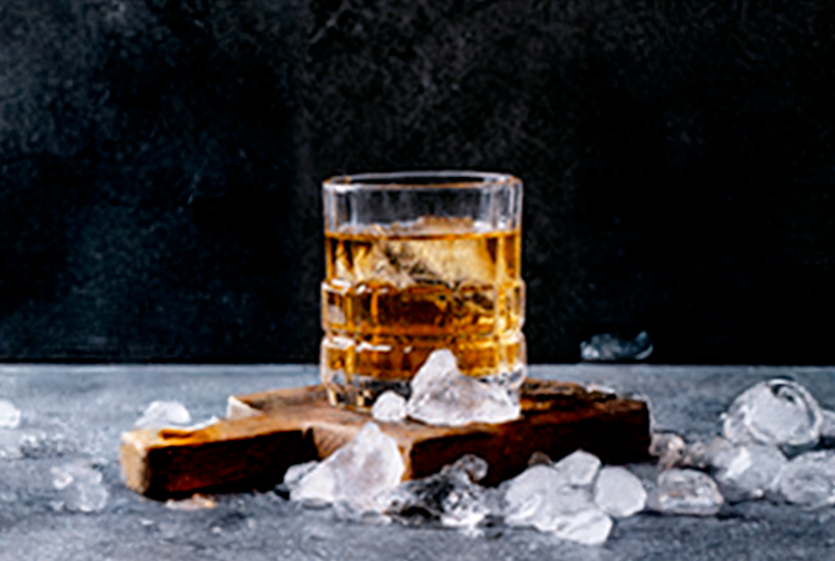 RON BACARD&Iacute;